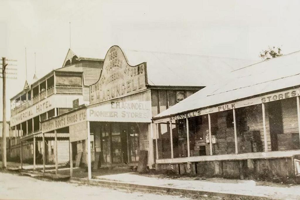 Joes Waterhole Hotel Eumundi Eksteriør bilde